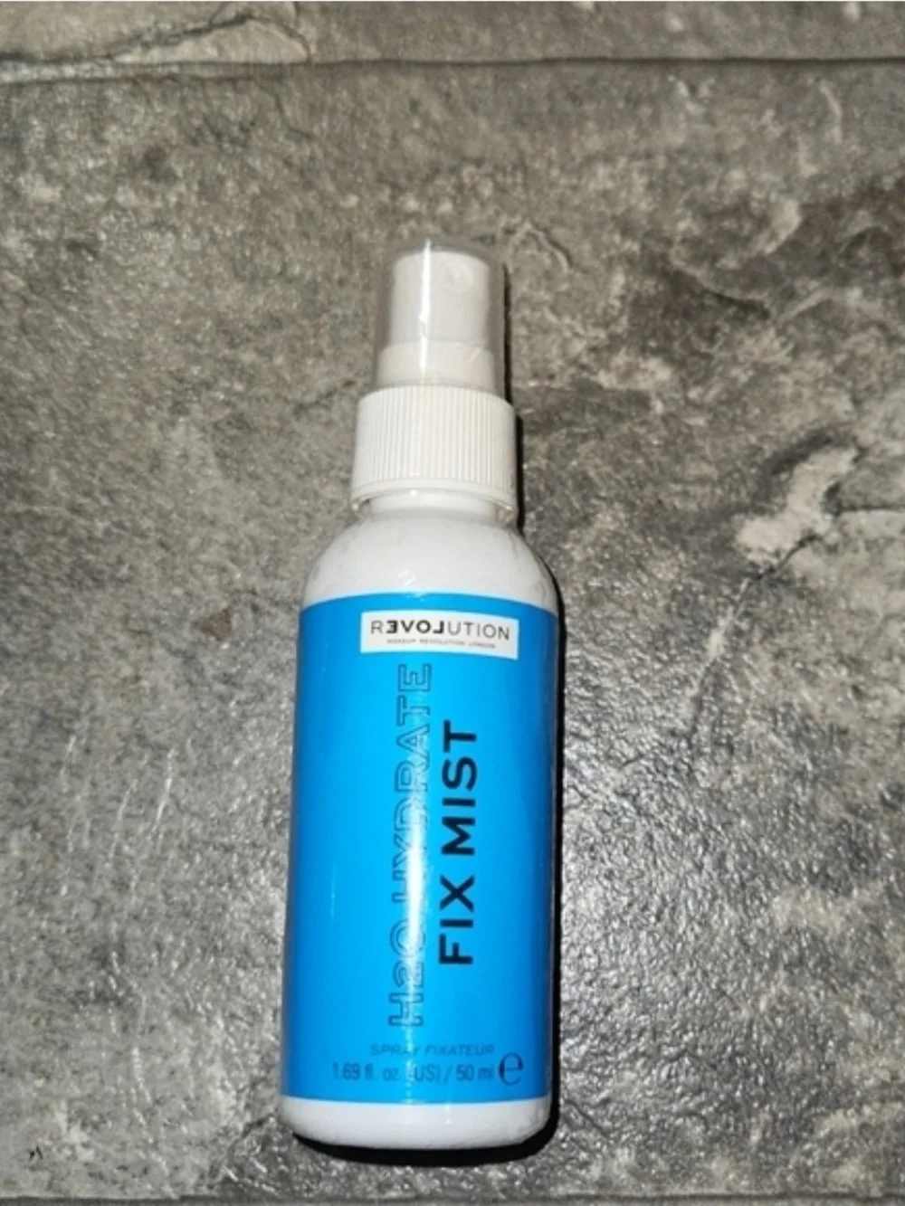 2 x Makeup Revolution H2O Hydrate Fix Mist — 1.69fl Oz BNIB
